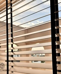 Rèm Sáo Gỗ Cao Cấp Màu Trắng Phối Với Phụ Kiện Đen