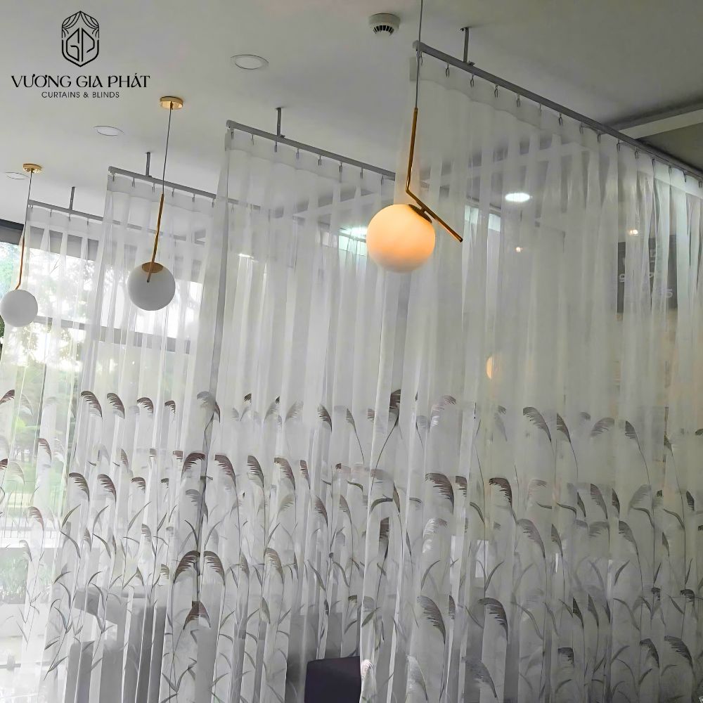 Rèm Voan Họa Tiết Cỏ Lau - Phòng Spa