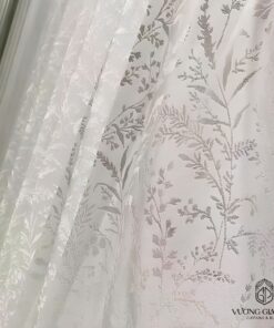 Rèm Voan hoạ tiết trắng thêu hoa hồng
