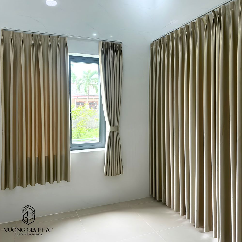 Rèm Vải 1 Lớp Màu Kem Sang Trọng Giá Tốt